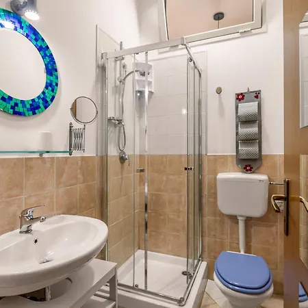 아파트 Sofia's Loft Incantevole Con Terrazza Privata 팔레르모