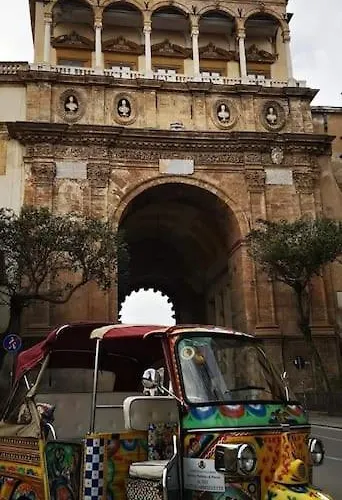 Sofia's Loft Incantevole Con Terrazza Privata Palerme